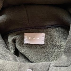 Everlane Men's Hoodie in Olive Green